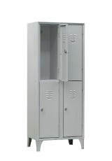 Armadietti spogliatoio sovrapposti